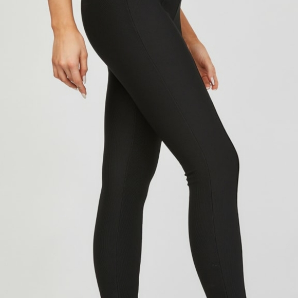 Guess Pants - Picture 3 of 5